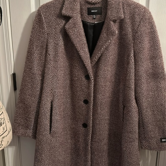 DKNY Women's Herringbone Soft-Touch Walker Coat, Created for Macy’s, Size XXL - Picture 5 of 16